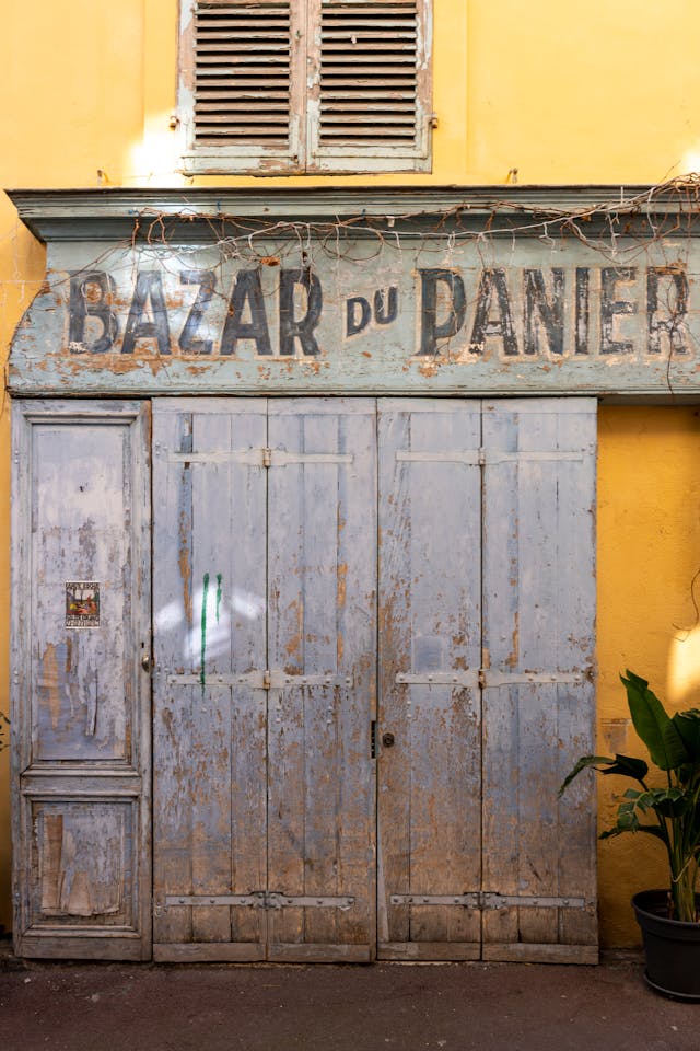 French country interior